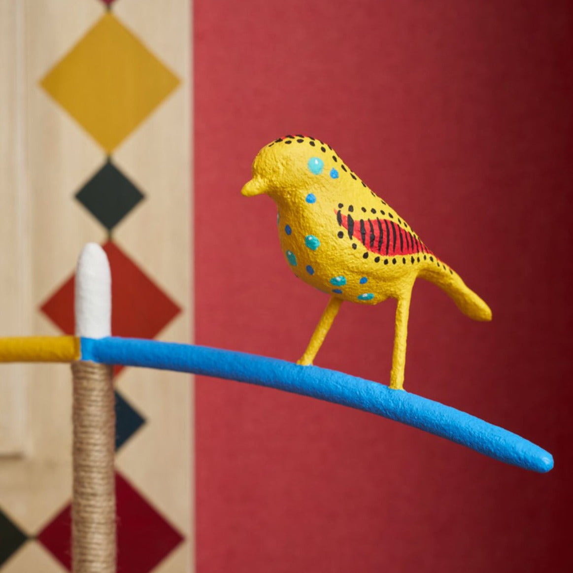 Bright Sleepy Robin Table Lamp