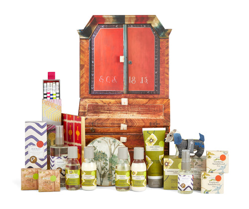 Front facing Bureau gift set, displaying all products included in front of bureau gift set