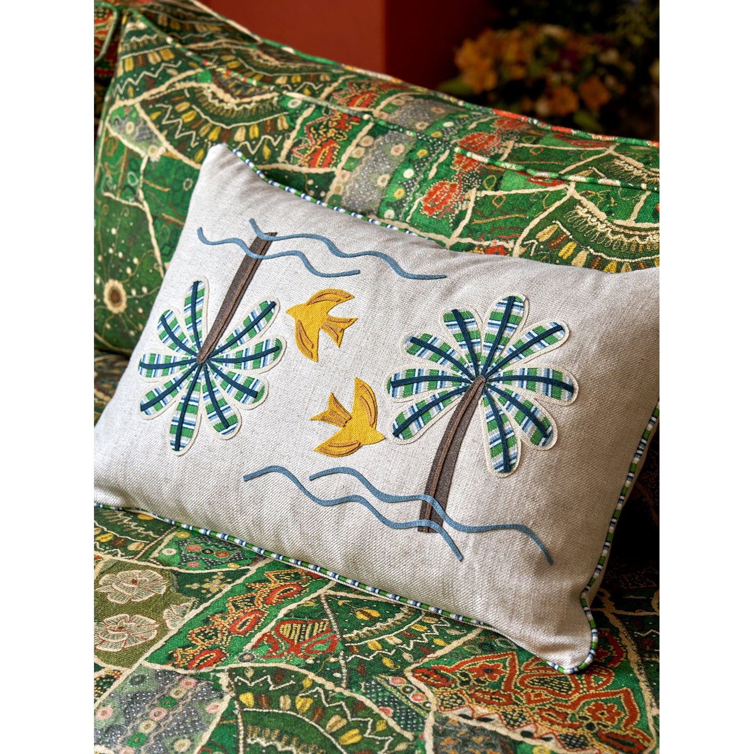 Dove & Palm Cushion
