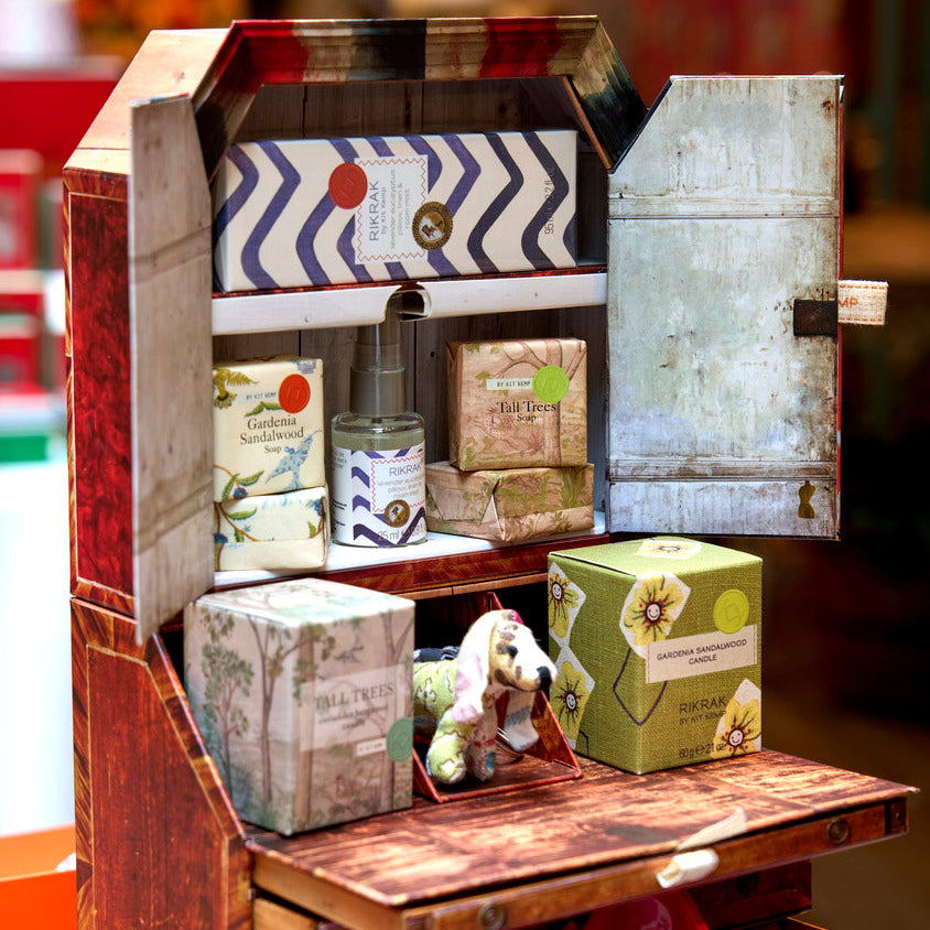 The ultimate gift for Kit Kemp fragrances, home scents, body and bath essentials, keep sake and stationery centre piece. 