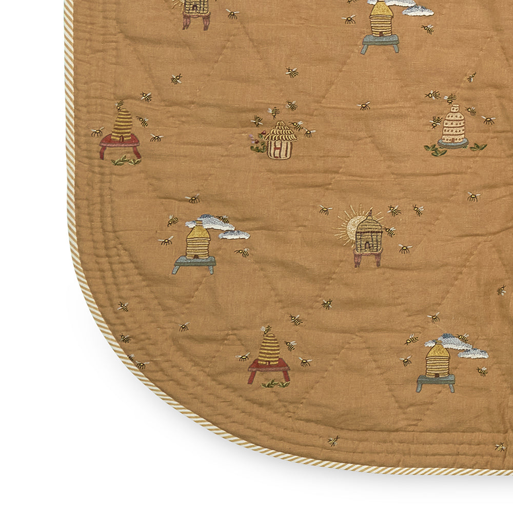 Buzz Off Quilted Bedspread - Yellow