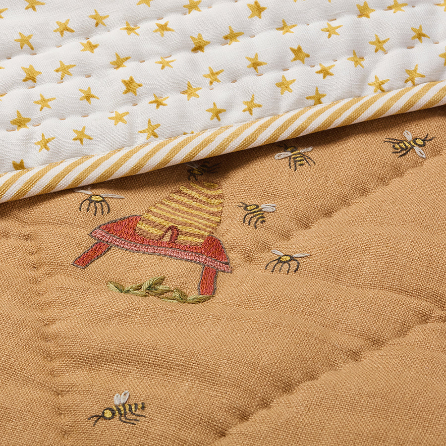 Buzz Off Quilted Bedspread - Yellow
