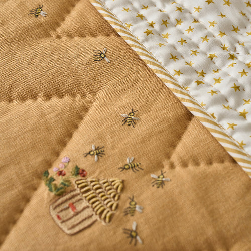 Buzz Off Quilted Bedspread - Yellow