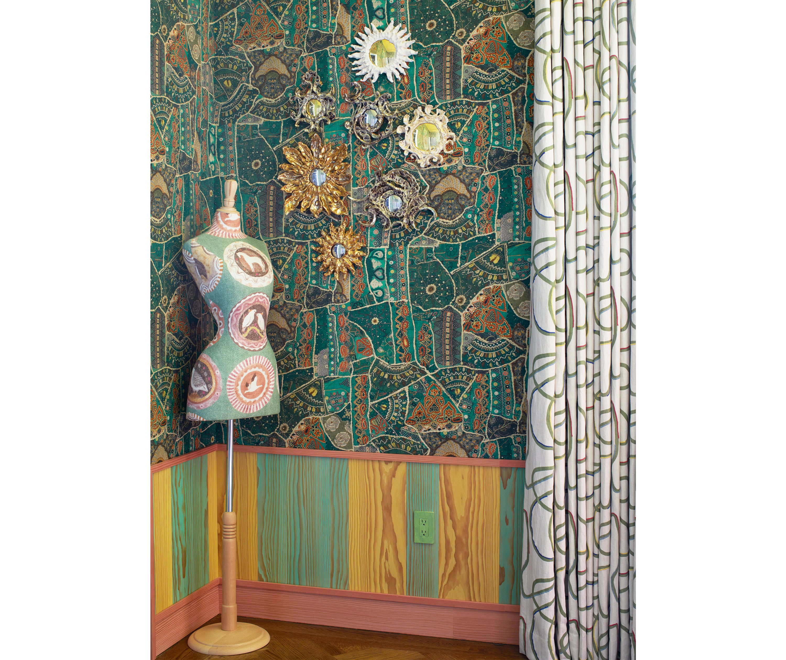 Robina's Dinner Party Mannequin