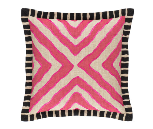 Capsule collection Arrows Pink square cushion