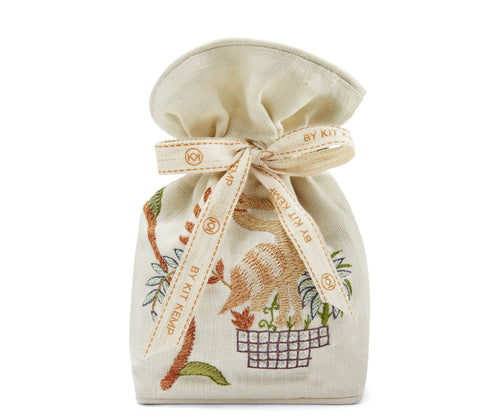 The mythical creatures lavender is made from a natural linen fabric, embroidered with a pink Mythical bird on the front, and a blue and purple flower on the reverse. It is lined with a complimentary natural fabric with green sprigs, and tied with kit kemp natural cotton ribbon, and filled with lavender.